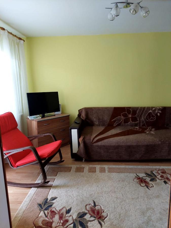 Fely Room Petroşani Exteriör bild